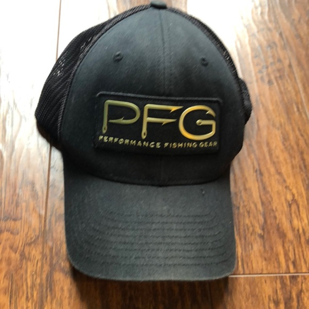 Black Columbia‎ fishing hat